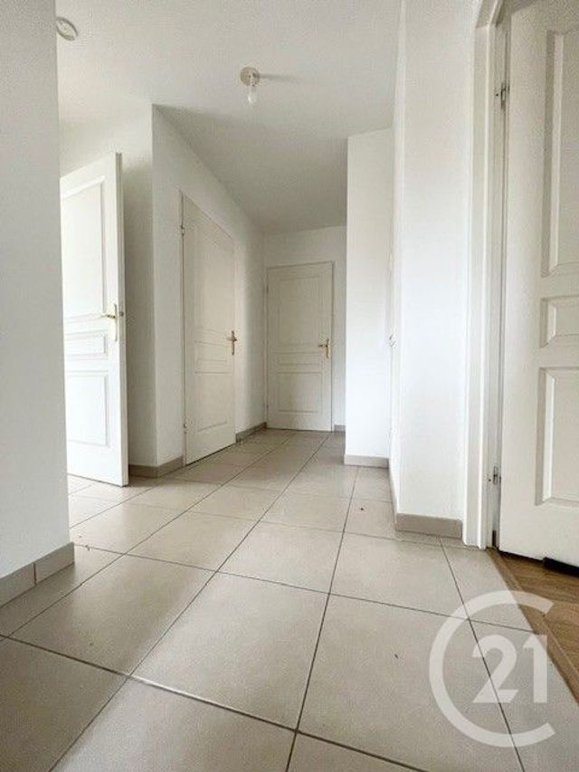 Appartement F4 à vendre - 4 pièces - 96.8 m2 - CHAMPIGNEULLES - 54 - LORRAINE - Century 21 Les Portes D'Or