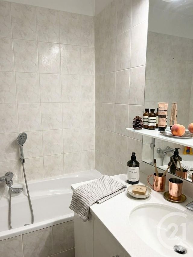 Appartement F3 à vendre - 3 pièces - 88.39 m2 - NANCY - 54 - LORRAINE - Century 21 Les Portes D'Or