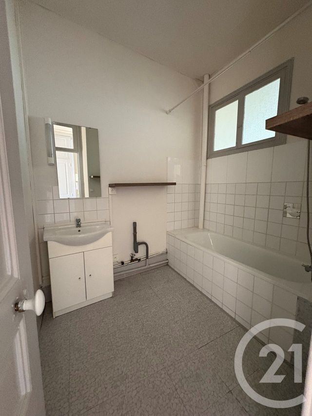 Appartement F2 à vendre - 2 pièces - 45.35 m2 - NANCY - 54 - LORRAINE - Century 21 Les Portes D'Or