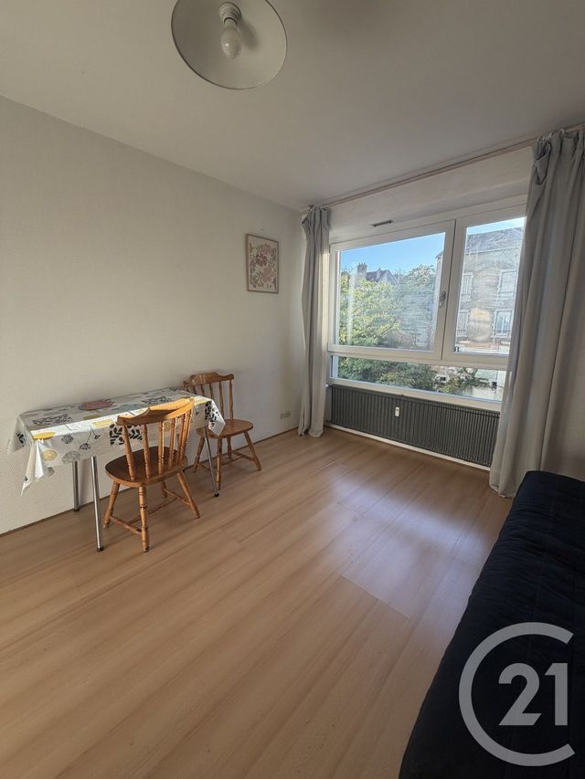 Appartement F1 à vendre - 2 pièces - 23.0 m2 - NANCY - 54 - LORRAINE - Century 21 Les Portes D'Or