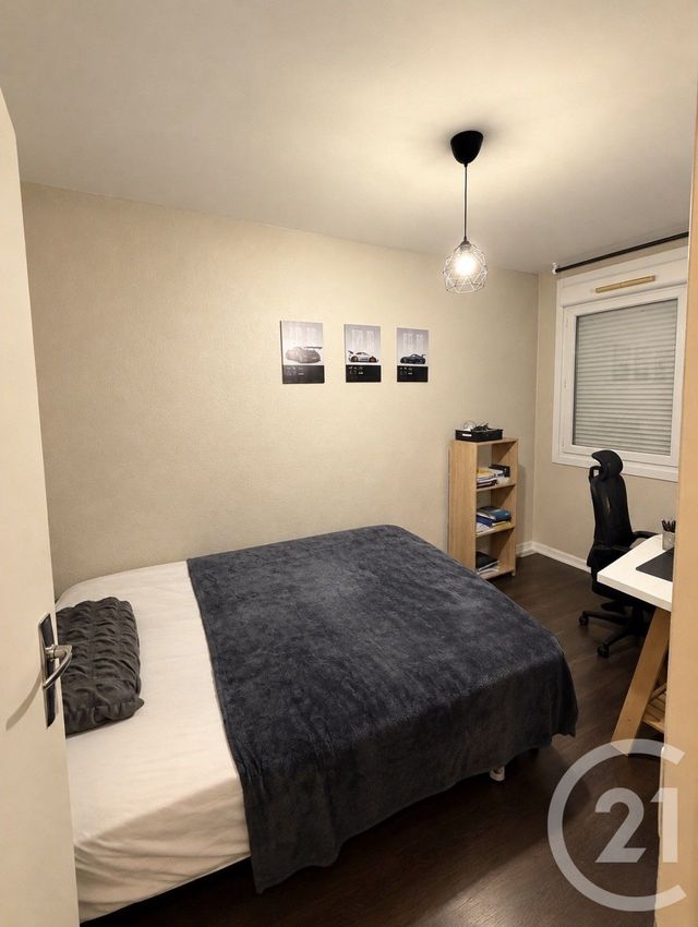 Appartement F4 à vendre - 4 pièces - 62.7 m2 - VANDOEUVRE LES NANCY - 54 - LORRAINE - Century 21 Les Portes D'Or