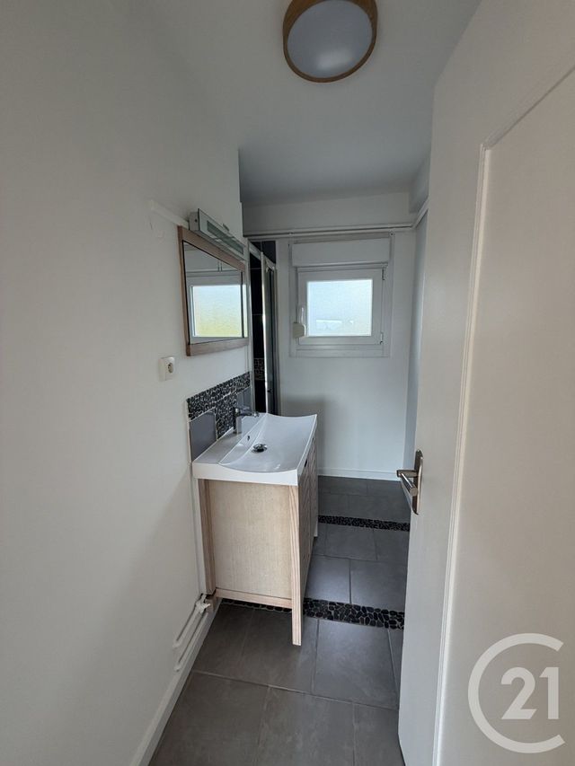 Appartement à vendre - 2 pièces - 48.0 m2 - NANCY - 54 - LORRAINE - Century 21 Les Portes D'Or